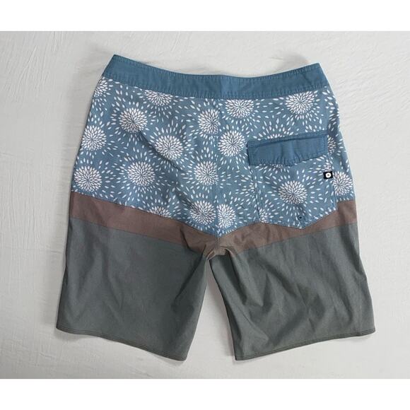Rip Curl Lay Days Side Pocket Boardshorts. Color Block, Men's Size 29. EUC! - Picture 4 of 5